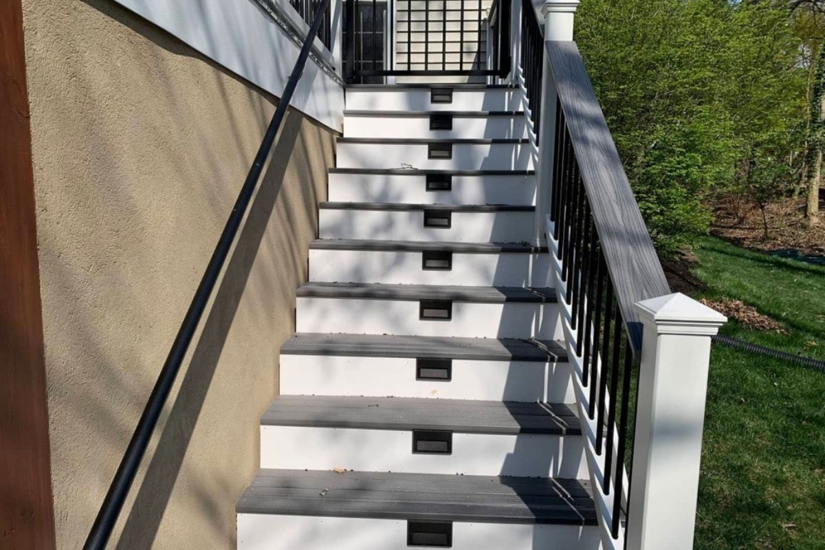 Lighting and finishing details