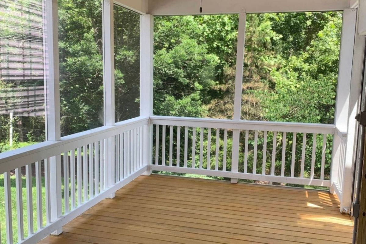 Screened and covered porches