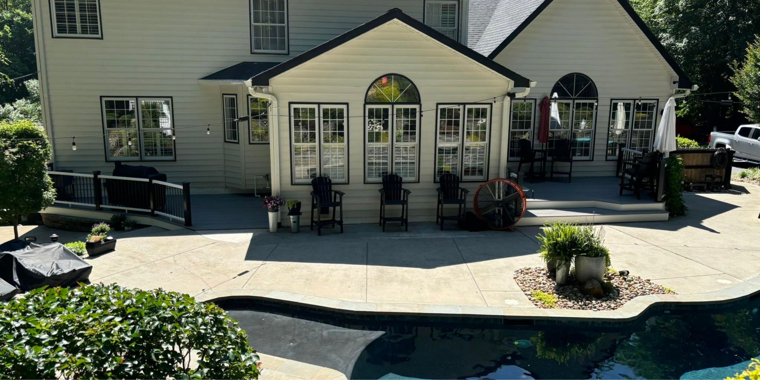 Custom deck and outdoor living space by Main Street Home Improvement