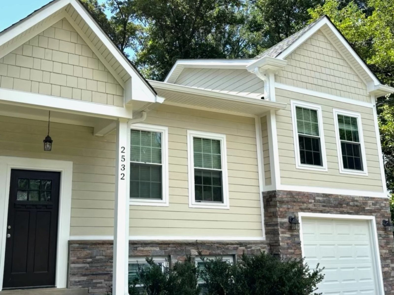 Siding and trim work in Vienna, Northern Virginia